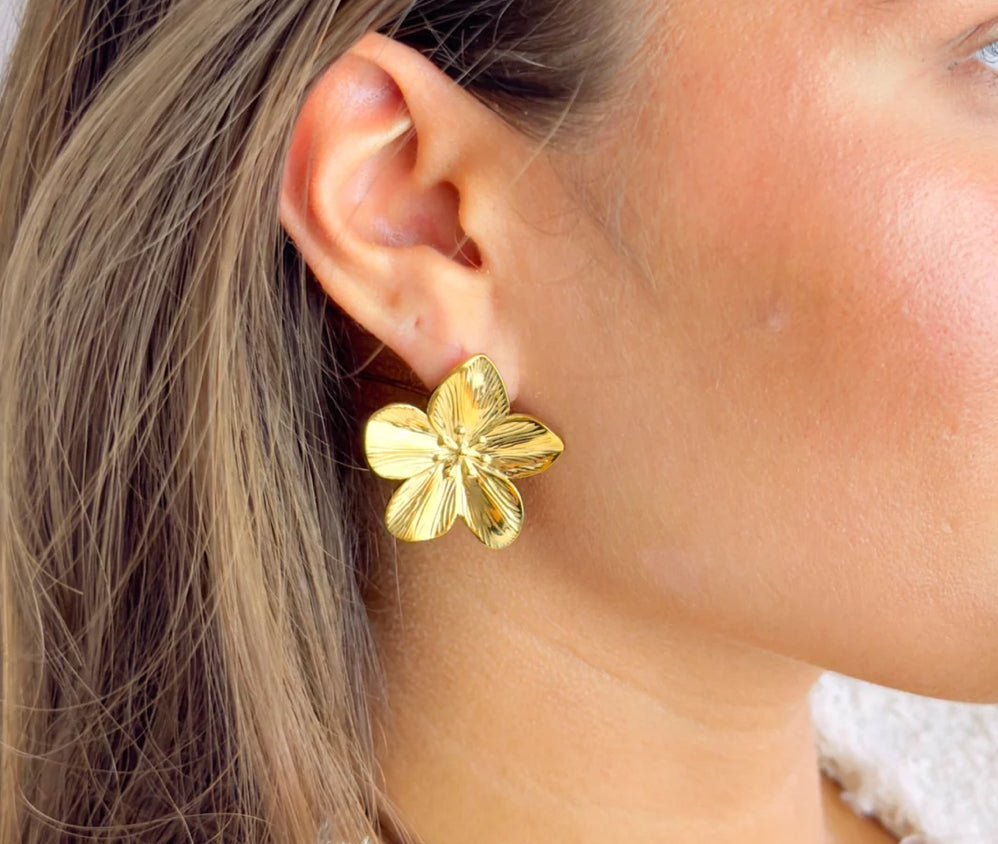 Oorbellen bloem goud