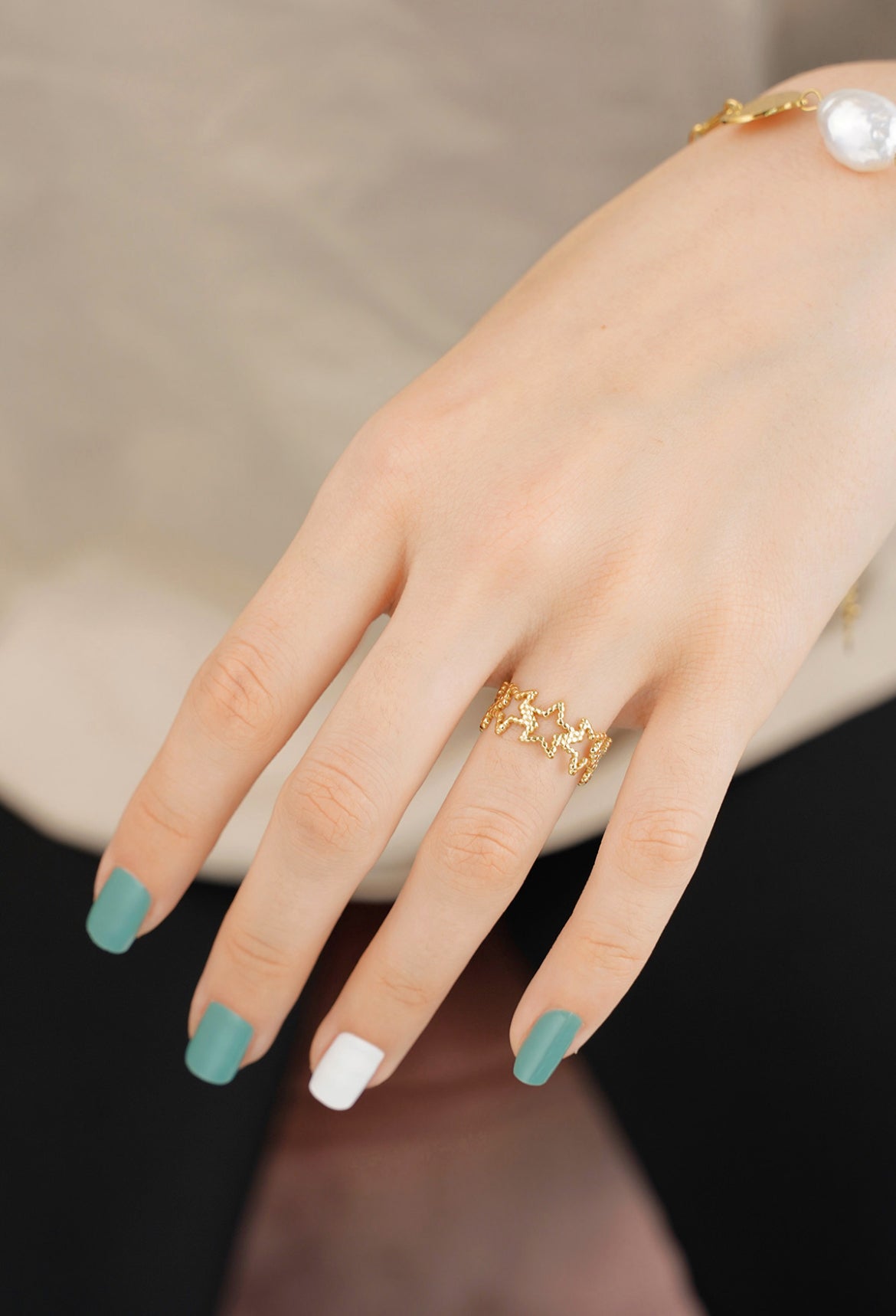 Ring met sterren goud