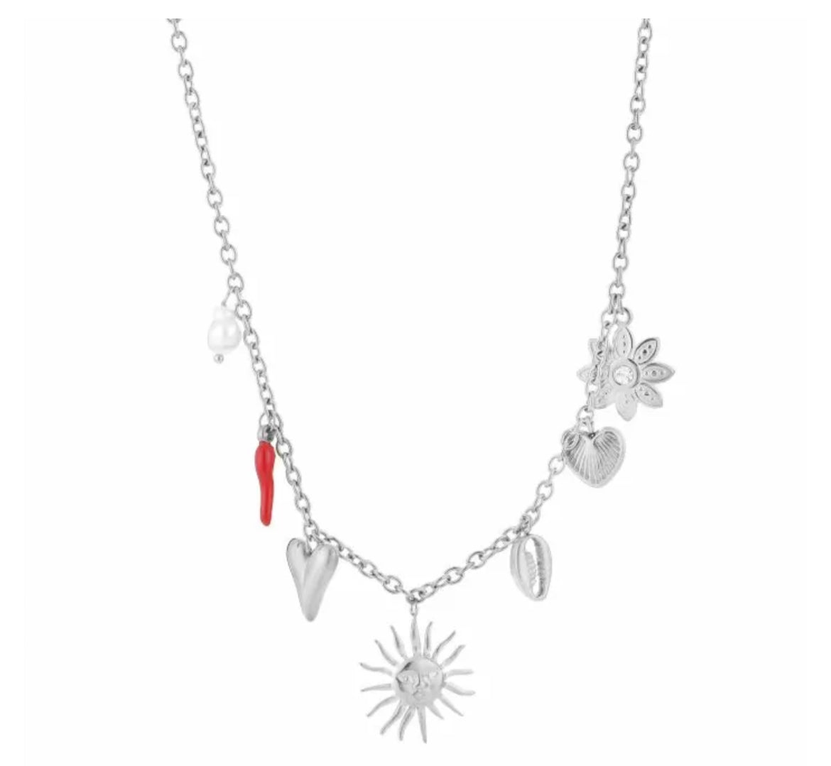 Bedel ketting met zon en verschillende bedels zilver