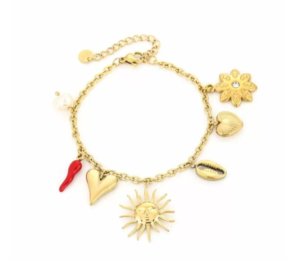 Bedel armband met zon en verschillende bedels goud