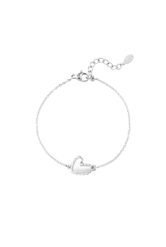 Armband met klassiek hartje zilver