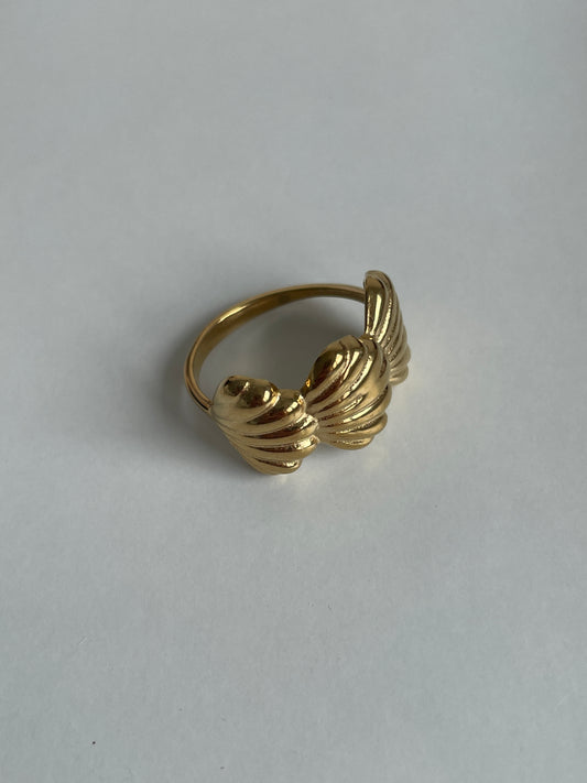 Ring met schelpjes goud