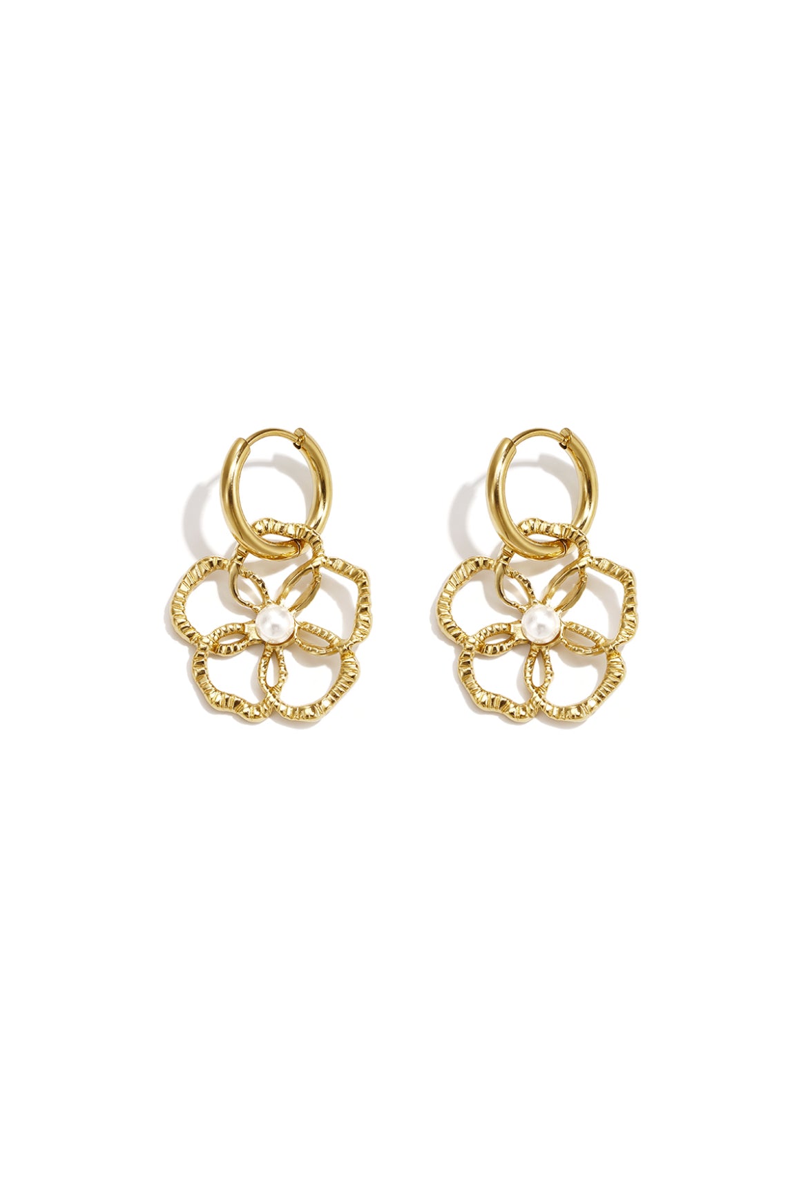 Oorbellen met bloem goud