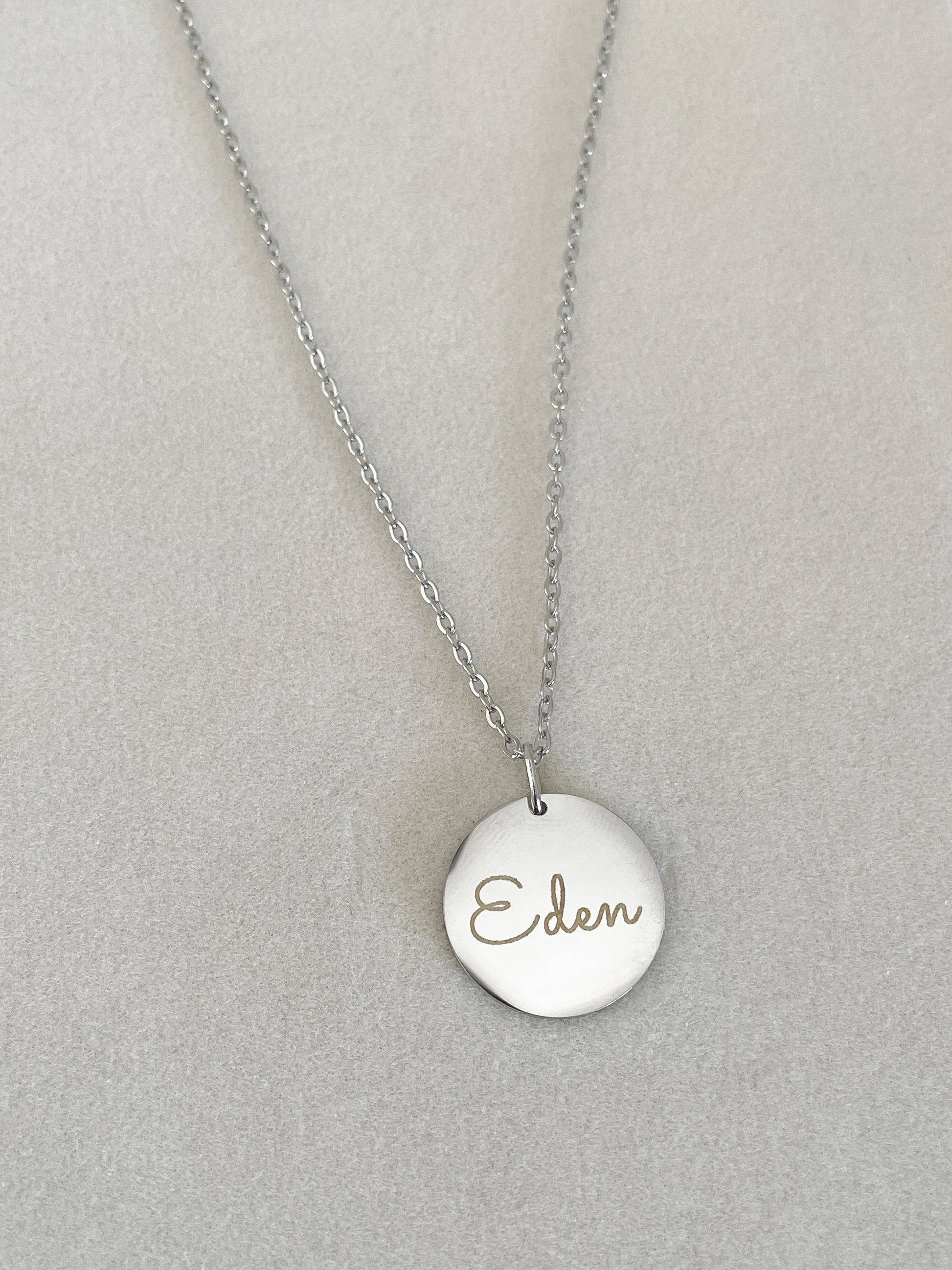 Gegraveerde ketting met naam zilver