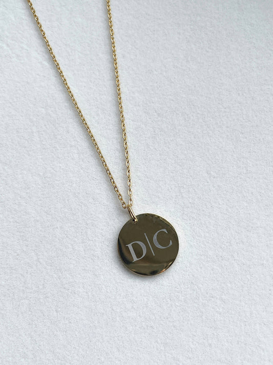 Gegraveerde ketting met initialen goud