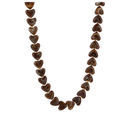 Ketting met bruine hartjes kralen